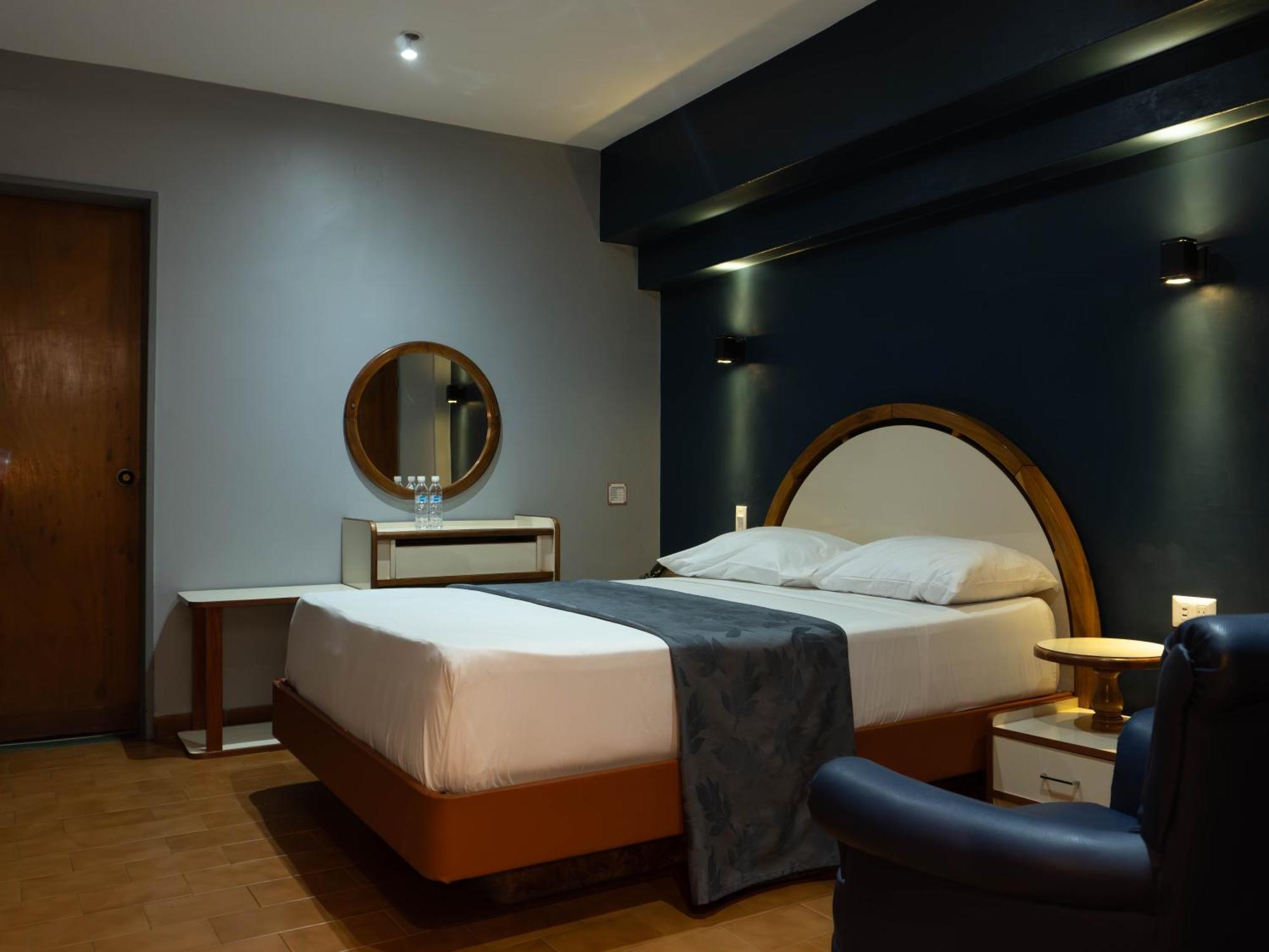 Hotel El Arroyo Caracas Bagian luar foto